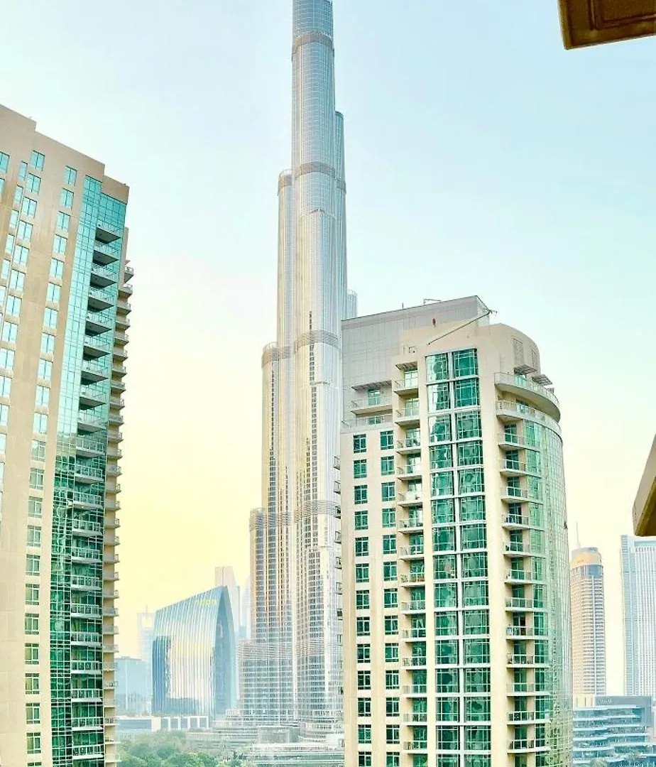 The Burj Khalifa Living - Spectacular Views Of Dubai Fountain - 3 Min Walk To Dubai Mall Apartment 0*,  United Arab Emirates