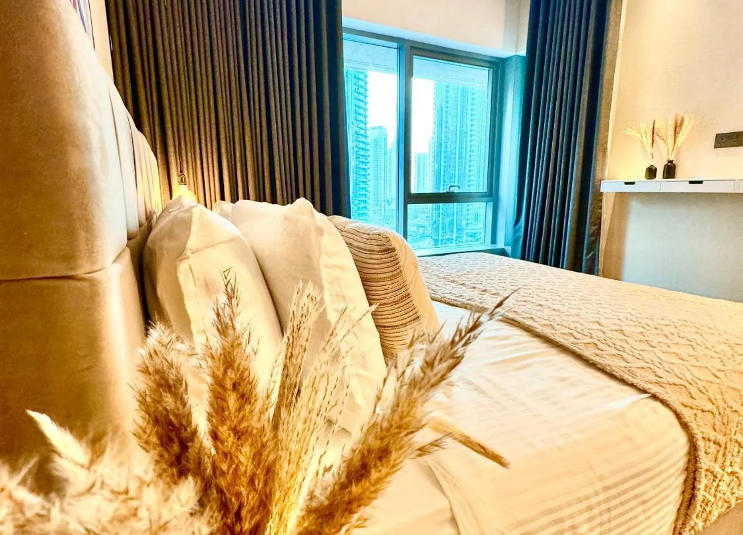 The Burj Khalifa Living - Spectacular Views Of Dubai Fountain - 3 Min Walk To Dubai Mall Apartment