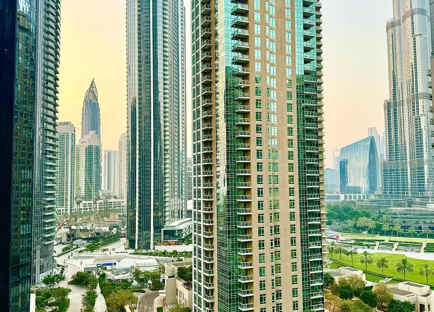 The Burj Khalifa Living - Spectacular Views Of Dubai Fountain - 3 Min Walk To Dubai Mall Apartment